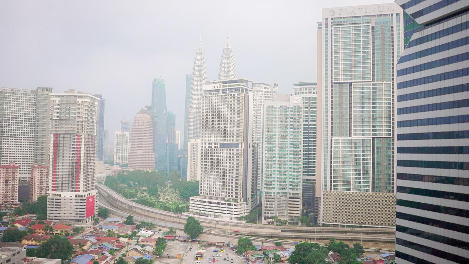 The Luxe Infinitum Klcc Apartment