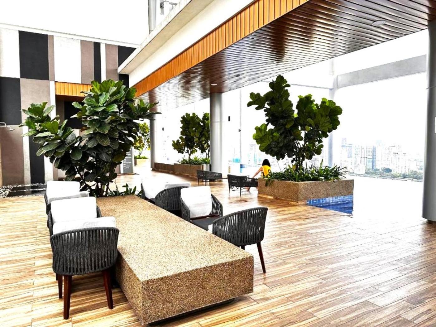 The Luxe Infinitum Klcc Apartment *