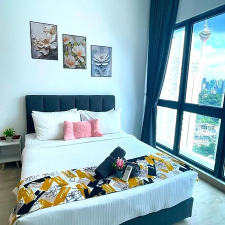 The Luxe Suites Infinitum Klcc Kuala Lumpur Exterior photo