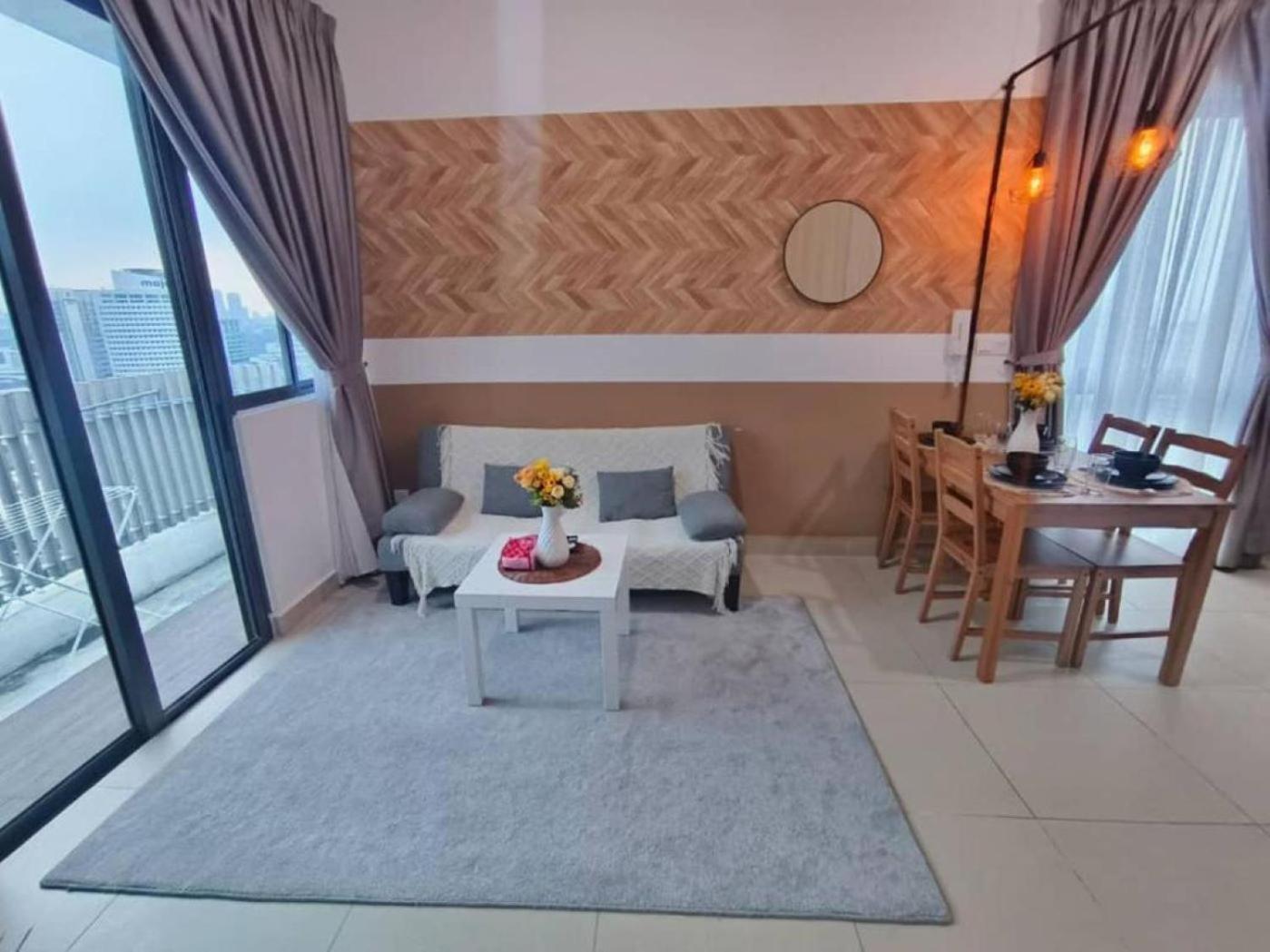 The Luxe Infinitum Klcc Apartment